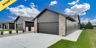 Falcon Falls- Maxwell Plan Falcon Falls- Maxwell Plan Gallery 1