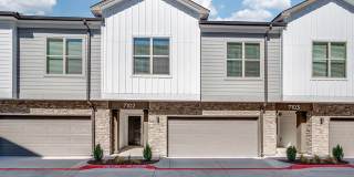 The Waylon Apartments & Townhomes Gallery 29