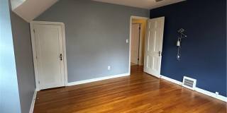 1579 Laclede Road Gallery 27