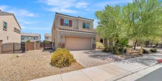 Effortless Living in the Heart of Henderson! Effortless Living in the Heart of Henderson! Gallery 1