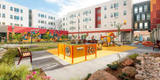 Vina Apartments - Affordable Housing Gallery 10