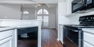 Plano Park Townhomes Gallery 39