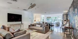 717 NE 1st Court Gallery 21