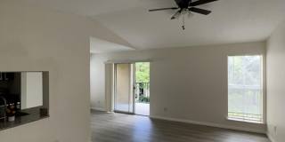 899 Riverside Drive Gallery 21