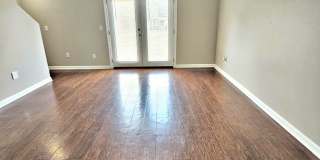 Avalon Cove Townhomes Gallery 29
