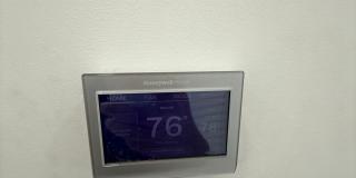 6319 Southgate Boulevard Gallery 21