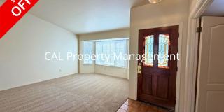 Rare 4 bedroom 2 bath rental in Pine Meadow Estates King City! Gallery 1
