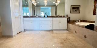 Seasonal/short term 3/2 renovated Ritz Carlton beauty with long water views Gallery 37