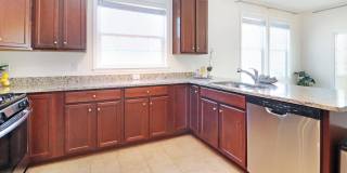 24620 BYRNE MEADOW Square Gallery 6
