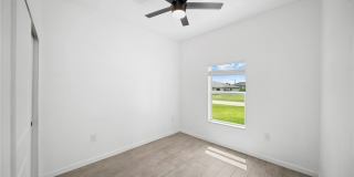 715 homer Avenue S Gallery 16