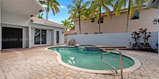 1666 Victoria Pointe Cir Gallery 4