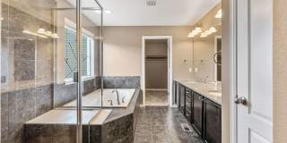Like New Golden, CO  house near North Table Mountain Gallery 31
