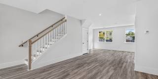 Modern Comfort in the Heart of Johns Island Gallery 16