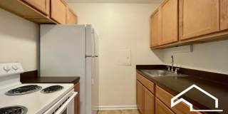 6002 North Kenmore Gallery 7