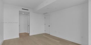 1176 97th Street Gallery 14