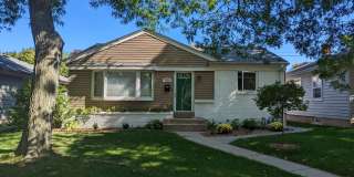 5354 N Lydell Ave Gallery 1