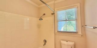 1610 Ridge Road Gallery 24