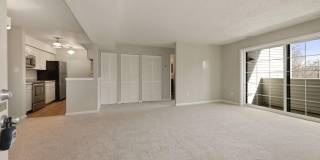 1601 CARRIAGE HOUSE Terrace Gallery 2