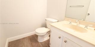 1301 River Reach Dr Gallery 14
