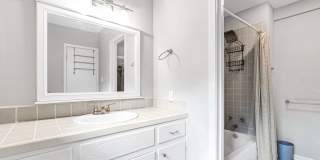4 Bedroom House in Southdowns| Near St. Aloysius School Gallery 12