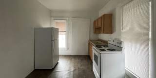 626-628 W Main St Gallery 17