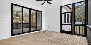 1625 N Main Street Gallery 62