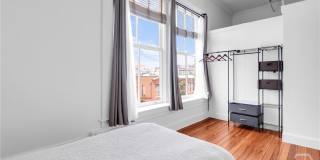 101 Barnard Street unit: 302 Gallery 32