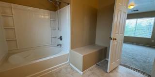 Stylish 3-Bed Home with Loft & Low-Maintenance Backyard in Phoenix Gallery 9