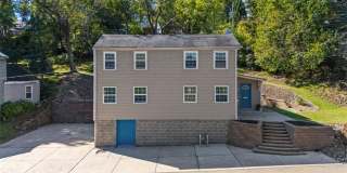 3-Bedroom Home in Carrick on Private Street Gallery 1