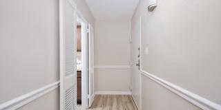 11659 STONEVIEW Square Gallery 15