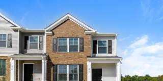 2027 River Park Court Gallery 1