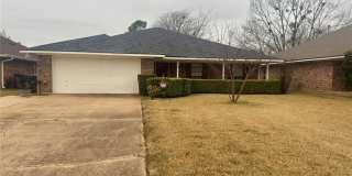 308 Brownlee Circle Gallery 1