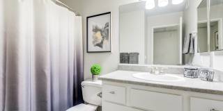 Gramercy Parc - Senior Housing Gallery 22