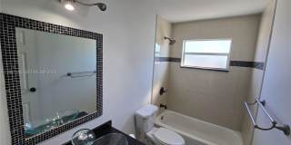 9110 NW 24th Pl Gallery 17