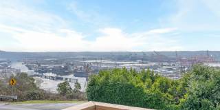 Newly renovated 2 BR Apartment with Stunning Views in Tacoma Newly renovated 2 BR Apartment with Stunning Views in Tacoma Gallery 1