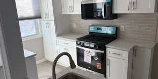 Gorgeous 3-Bedroom Townhome in Holmesburg! Available NOW! Gallery 10
