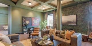 Taryn at 401 Gallery 12