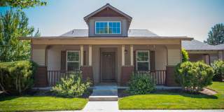 Beautifully Maintained Single Level Home with AC! Gallery 1