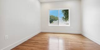 428 W Solidelle St Gallery 9