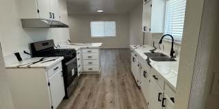 1104 Lincolnwood Circle Gallery 1