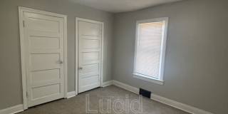 4009 Beaver Street Gallery 11