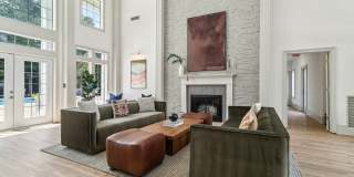 Varia at Oakcrest Gallery 22