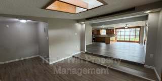 810 Saint Anthony Lane Gallery 10