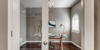 6162 N Brookline Avenue Gallery 13