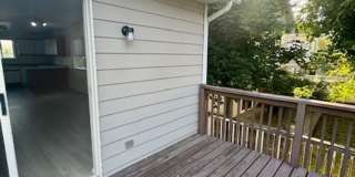 4 Bedroom, 2 Bathroom Duplex - Pet Friendly Gallery 39