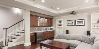 1013 Euclid Avenue Gallery 22