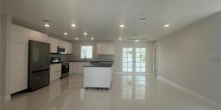 230 ANNAPOLIS Lane Gallery 3