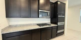 Modern Brand New Summerlin Home with 5 Bedrooms, Loft & Upgraded Finishes Gallery 6