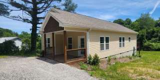Hendersonville Rental Gallery 1