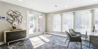 Crossroads at Arlington Apartments Gallery 17